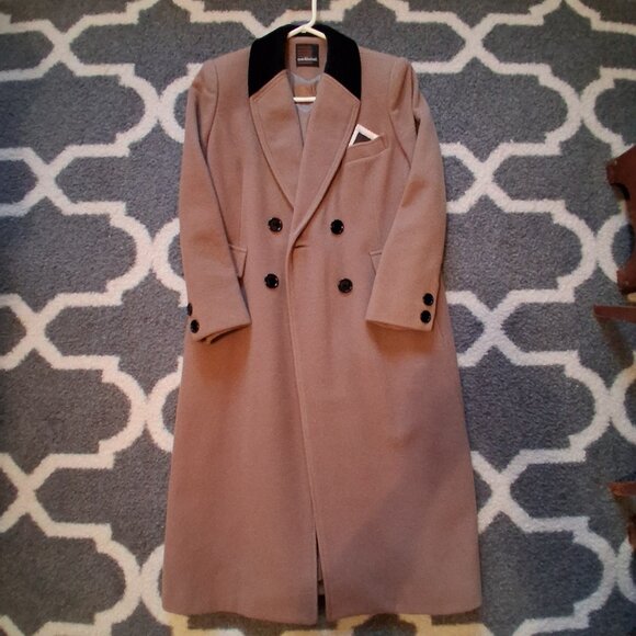 Womens small vintage coat (: like brand new - Picture 4 of 4